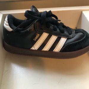 Toddler Adidas Sambas size 10